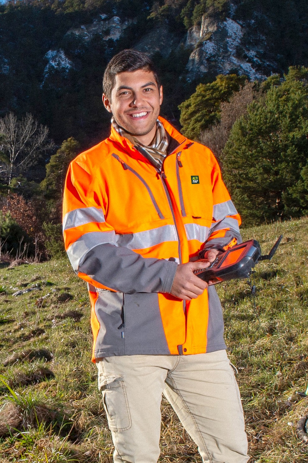 Steven Fadi, fondateur d'Altimap, sur le terrain en Valais